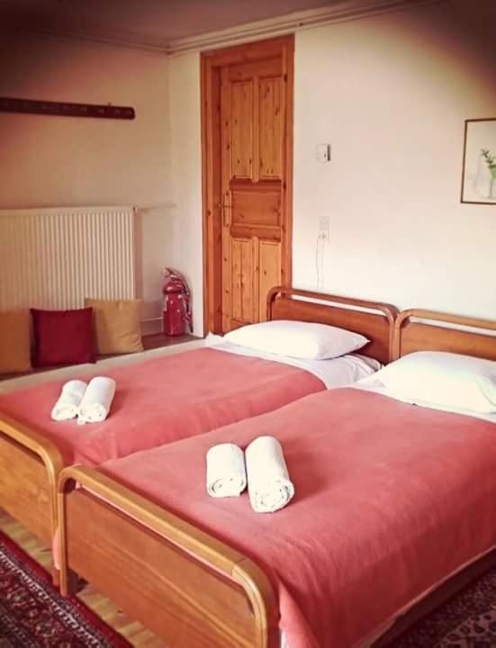 Guesthouse Gouris Tsepelovo Bagian luar foto
