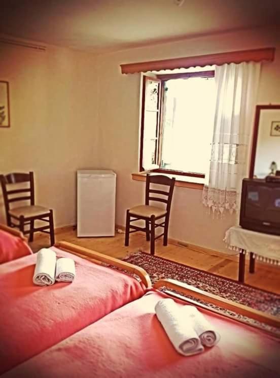 Guesthouse Gouris Tsepelovo Bagian luar foto